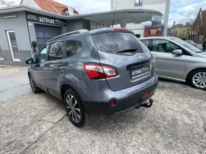 Nissan Qashqai+2 Qashqai 2.0 acenta /2.Hand /7-Sitz. /PANO/NAVI/AHK Bild 4