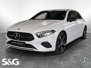Mercedes-Benz A 220 4M AHK+DISTRO+TOTWINKEL+360°+NIGHT+LED+18"