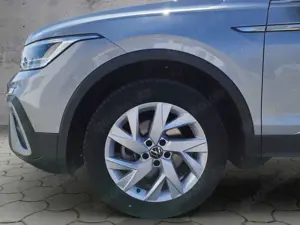 Volkswagen Tiguan Allspace Life 2.0 TDI DSG AHK/HUD/ACC/NAV/LED Bild 5