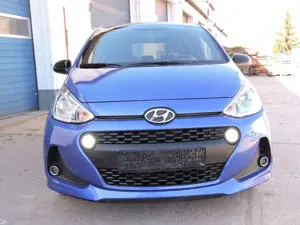 Hyundai i10 Passion + , Klima , Navi , PDC , Sitzheizung !!! Bild 2