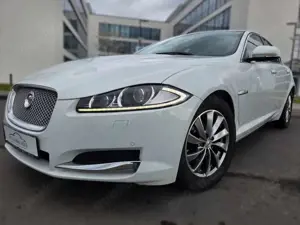 Jaguar XF 2.2 Diesel,Leder,Navi,PDC,Kam,