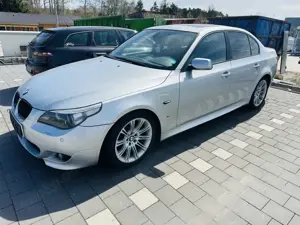 BMW 523 523i, Glasschiebedach , Automatic, Navi, M-Paket,