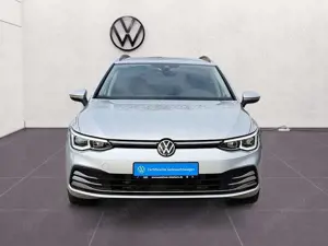Volkswagen Golf Variant VIII Var. Style 2.0 TDI DSG 3,99% STANDHEIZ AHK N Bild 3