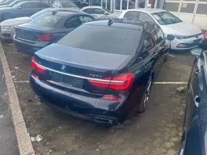 BMW 730 d xDrive M-Sport  Shadow Line Bild 5