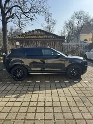 Land Rover Range Rover Evoque D150 R-Dynamic SE