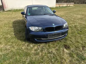 BMW 116 1er (5-Türer) 116i Bild 2
