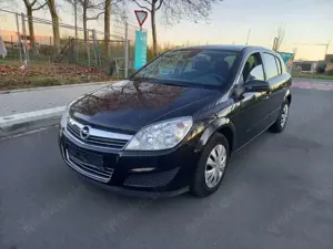 Opel Astra Astra 1.6 Selection 110 Jahre
