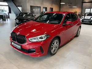 BMW 118 i M Paket Shadow Line LED LiveC. Navi Sitzh.