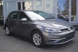 Volkswagen Golf VII Lim. Comfortline Automatik/Navi/LED