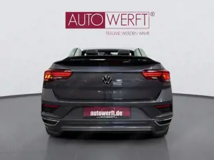 Volkswagen T-Roc 1.5 TSI DSG BLACK R LINE LED KAM NAVI 19Z BEATVIRT Bild 5