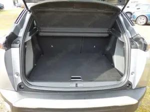 Peugeot 2008 Active Pack PureTech 100 Bild 5
