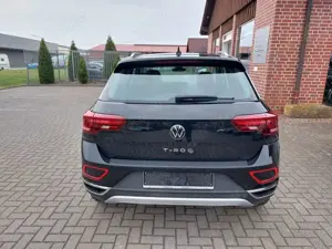 Volkswagen T-Roc 1,5 TSI Style DSG*Kamera*el.Heckklappe*LED Bild 4