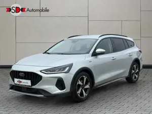Ford Focus 1.5 Active Facelift LED Navi 8xAlu Tita