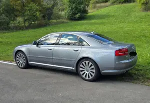 Audi A8 Bild 2