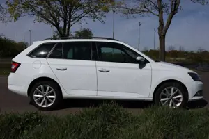 Skoda Fabia Fabia Combi 1.0 TSI Style Bild 2