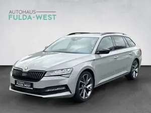 Skoda Superb Combi Sportline 4x4 Virtual Matrix AHK