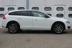 Volvo V60 Cross Country Bild 5