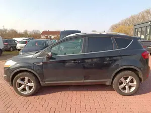 Ford Kuga 2,0 Titanium 4x4*Klima*SHZ*Tempomat*AHK*Tel Bild 2