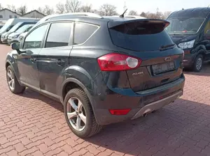 Ford Kuga 2,0 Titanium 4x4*Klima*SHZ*Tempomat*AHK*Tel Bild 3