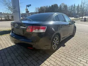 Toyota Avensis Bild 5