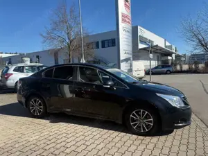 Toyota Avensis Bild 4