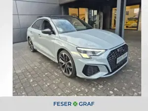 Audi A3 40 S Line 2.0 TDI quattro S tronic/LED/Kamera/Sitz