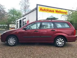 Ford Focus Focus Turnier 1.6 TÜV NEU + Gewährleistung !
