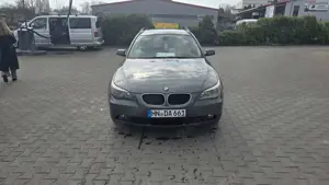 BMW 525 525d Kombi neue TÜV +49 1577 3659267 anschreiben