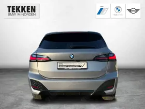 BMW 223 Active Tourer M- Sport - HUD -  HarmanKardon - 360 Bild 5