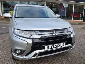 Mitsubishi Outlander Outlander Plug-In Hybrid 2.4 4WD Plug-In Hybrid