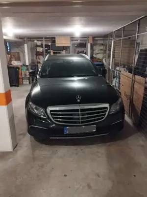 Mercedes-Benz E 400 d 4Matic T 9G-TRONIC Exclusive