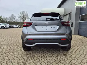 Nissan Juke 1.0 DIG-T 114PS N-Design Automatik Teil-Leder K... Bild 4