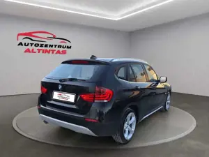 BMW X1 23 d xDrive*X-LINE*AUT.*PANO*NAVI*XENON*LEDER Bild 3