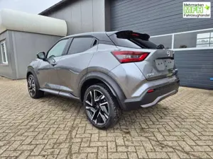 Nissan Juke 1.0 DIG-T 114PS N-Design Automatik Teil-Leder K... Bild 3