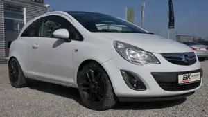Opel Corsa TÜV,- Kundendienest Neu Klimaanlage Tempomat