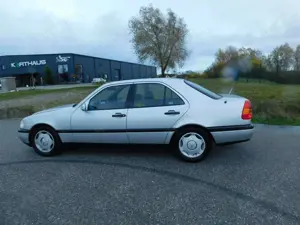 Mercedes-Benz C 220 MB-GOLD... Esprit Rostfrei  M+S Reifen Klima