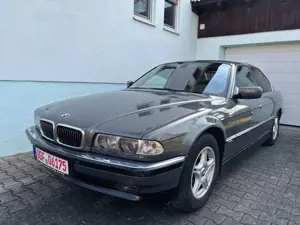 BMW 730 d 2.HDKomfortsitze+S.Dach+AHK+4xSitzheizung Bild 3