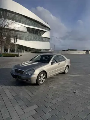 Mercedes-Benz C 180 Kompressor Classic