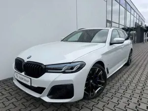 BMW 530 dA Touring M-Sport Sportpaket HUD Luftfederung AHK