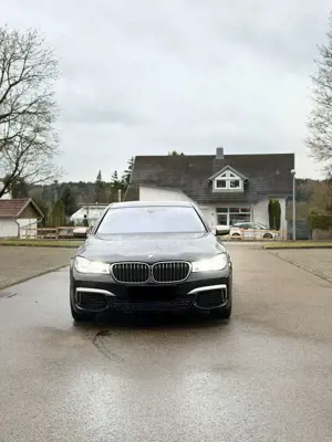 BMW 760