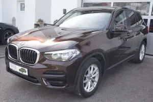 BMW X3 xDrive 20 d Advantage AHK Navi*optische Mängel*