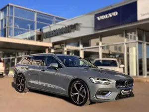 Volvo V60 T6*Plus Bright Recharge*AWD*NP 72180