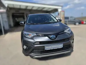 Toyota RAV 4 2.5 4x4 Hybrid Team Deutschland Bild 2