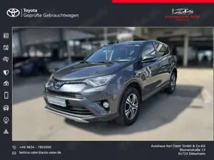 Toyota RAV 4 2.5 4x4 Hybrid Team Deutschland