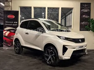 Aixam Crossover S10 WIE NEU WEISS Mopedauto Microcar Bild 4