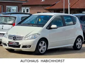 Mercedes-Benz A 160 Avantgarde/Tempomat/Teilleder/Allwettereif