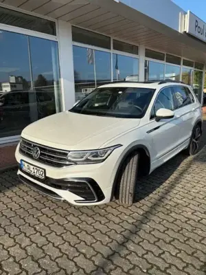 Volkswagen Tiguan Tiguan 2.0 TDI SCR 4MOTION DSG R-Line