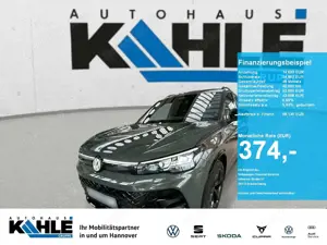 Volkswagen Tiguan 2.0 DSG DSG R-Line BlackStyle DCC Pro Pano AHK Kom