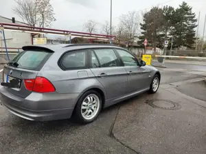 BMW 318 318d Bild 5