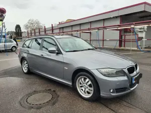 BMW 318 318d Bild 2